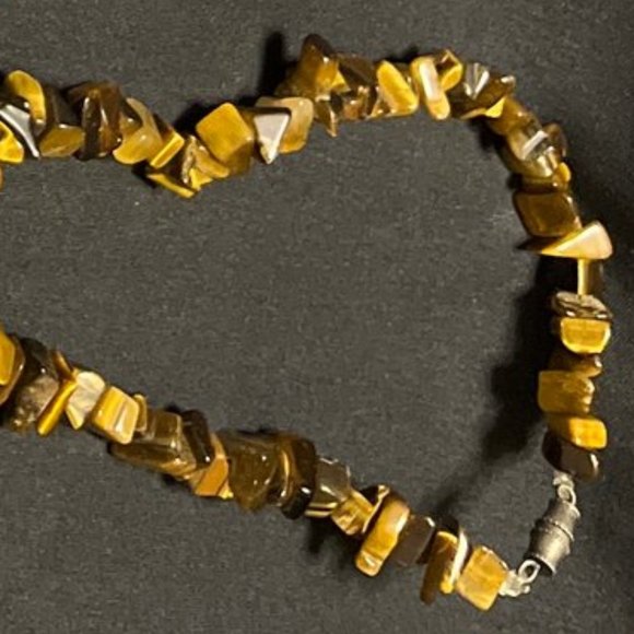 Bundle of 4 Vintage Stone Nugget Fashion Necklaces - Picture 7 of 8